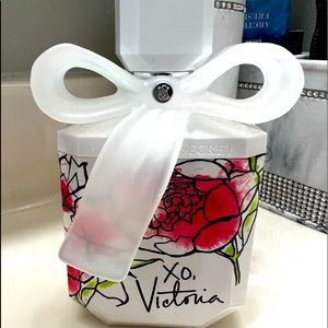 XO, Victoria perfume